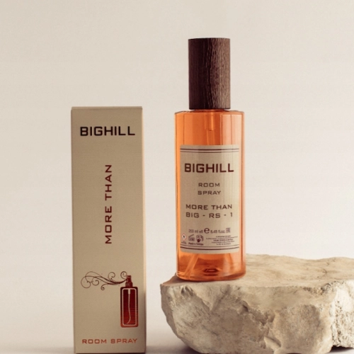Bighill Zapach Domowy w sprayu More Than 250ml